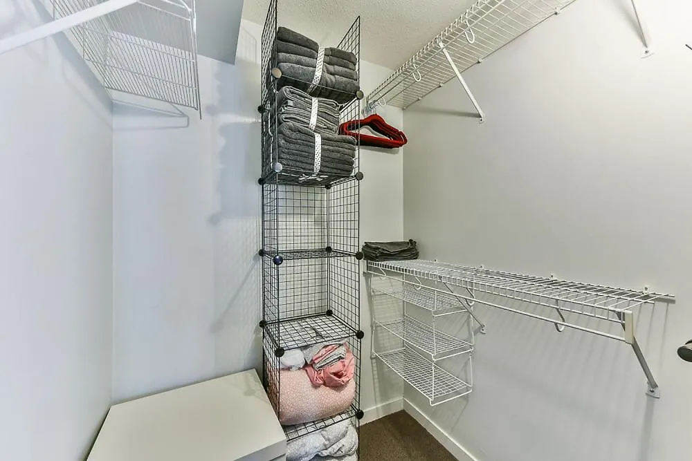 Funky Modern Loft In The Heart Of Downtown - #1 Best Location! Vancouver